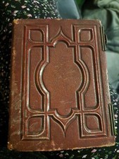 Antique Victorian Photo Album with 19 Photos Id: S.G E4