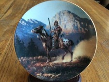 RED INDIAN HORSE PLATE - TOP GUN - MYSTIC WARRIORS - NATIVE AMERICAN - HAMILTON