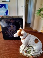 Royal Crown Derby 'Parson Jack Russell Terrier' Paperweight with Gold Stopper. 
