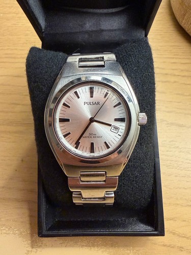 Vintage pulsar men watch - pulsar,