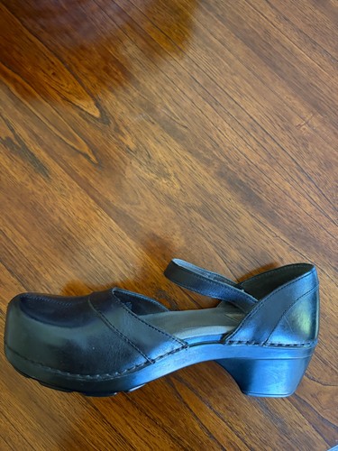 Woman pre owned dansko - pre-owned, black
