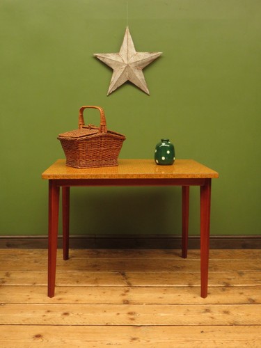 Vintage retro orange - retro,