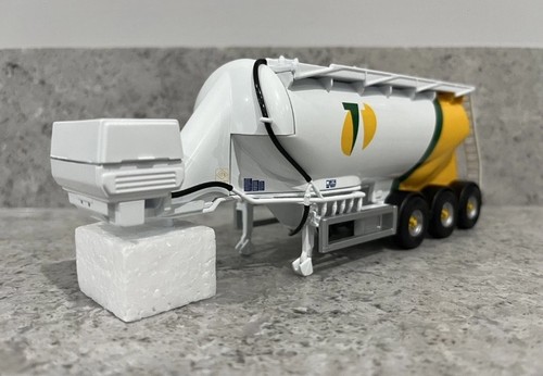 Corgi tri axle feldbinder - corgi,