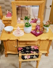 Dolls House Furniture 1/12