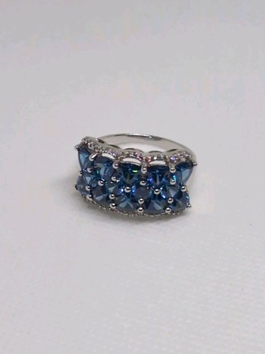 Stunning london blue - london, topaz