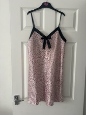 Morgan Taylor Pink Polka Dot
