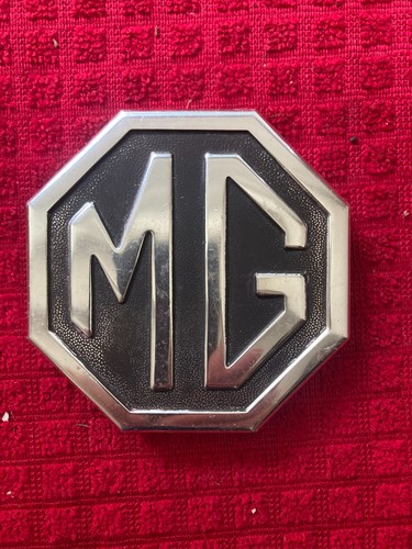 Badge roadster trunk lid - mg,