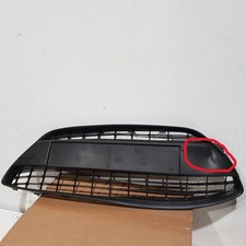 2009 FORD FIESTA VI Grille
