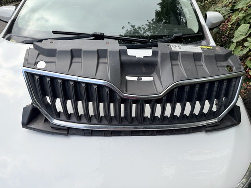 Skoda fabia front - front, grill