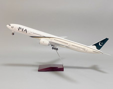 1:157 47CM PIA Pakistan BOEING 777-300ER Plane Landing Gear Resin Aircraft Model