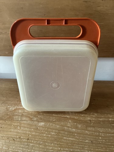 Vintage 1970s tupperware lunch - 1970s,