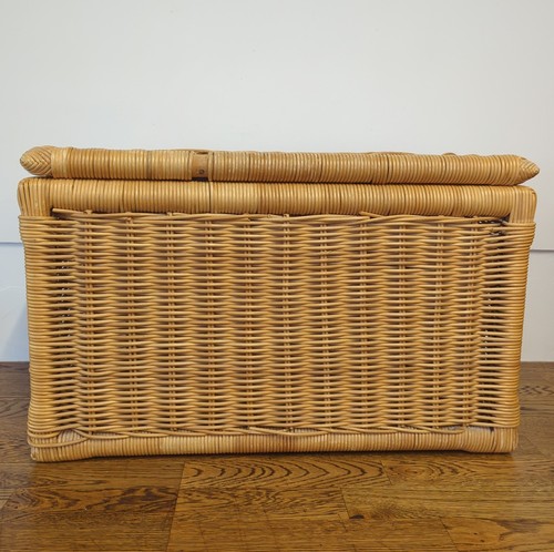 Large vintage wicker - vintage,