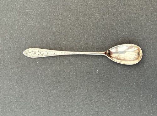 Hallmarked solid silver - hallmarked,