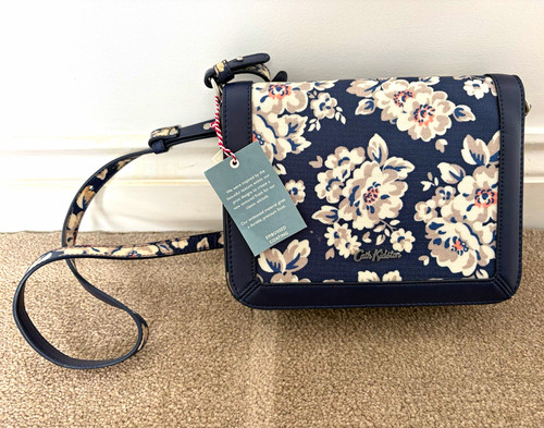 Cath kidston navy floral - cath,