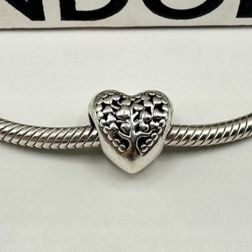 Pandora flourishing hearts - pandora,