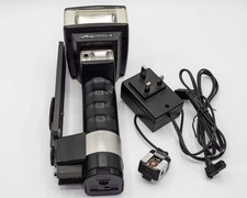 Metz 45CL-4 Flash Unit with NiMH Battery pack and accessories - tested