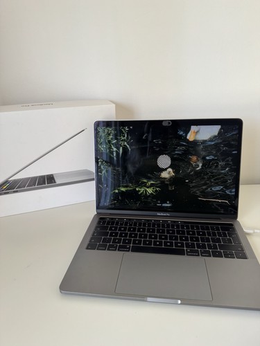 Macbook pro - 13", (2016)