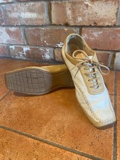 Pierre Cardin Vintage Ladies