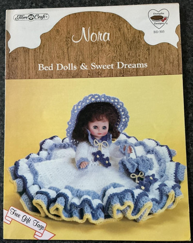 Fibre craft bed dolls - -,