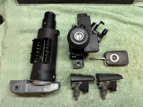Mercedes r129 lock set - sl,