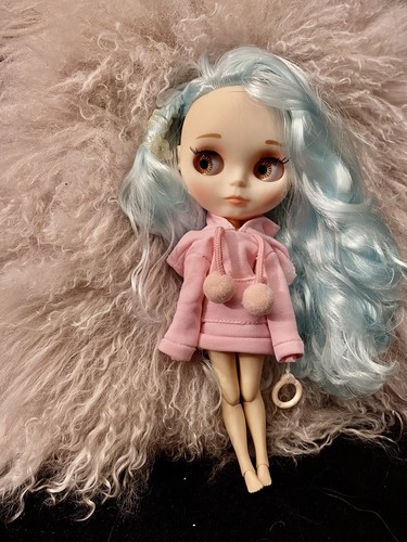 Blythe doll - 💖, 🇬🇧
