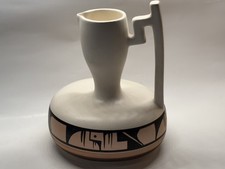 VINTAGE SOUTHWESTERN POTTERY