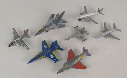 Bundle diecast model - bundle, of