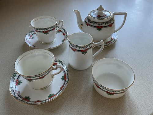 Wetley china piece set - piece,