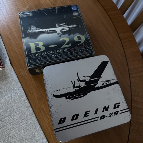 Military model aircraft - model, dragon