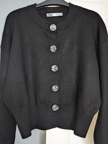 Stunning large floral buttons - ,