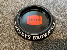 Vintage red barrel ashtray - red,