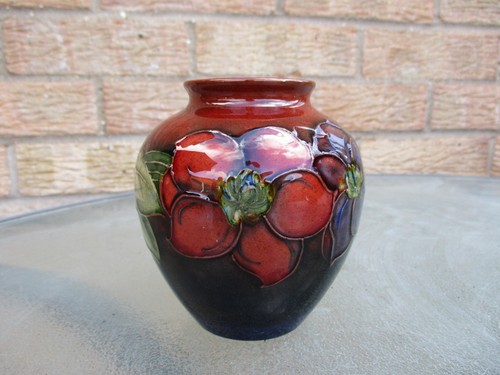 Moorcroft high flambé - moorcroft, 4"