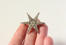 Vintage Silver Metal + Paste 6 Pointed Star Brooch Pin Crystals Diamante 