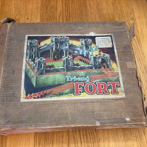 Tri ang toy fort late - tri-ang,
