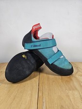 Simond rock climbing - shoes,