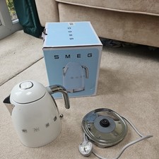 Smeg KLF03WHMUK 3000W 1.7L