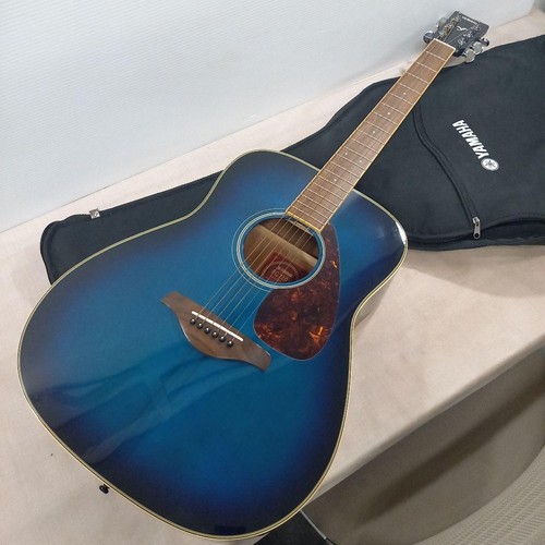 Yamaha acoustic guitar - guitar, fg-720s