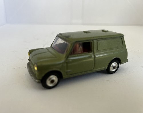 Corgi toys 450 austin - corgi, no.450