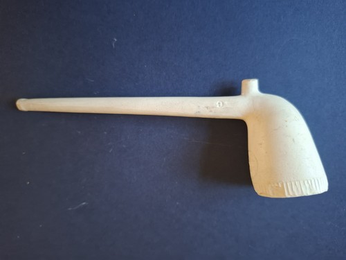 Antique clay pipe - clay, pipe.