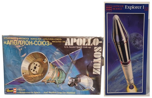 Space 6 scale explorer - space,