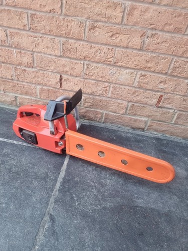 Vintage small hobby chainsaw - hobby,