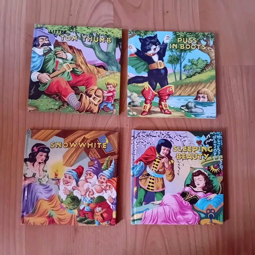 Set vintage childrens - of,