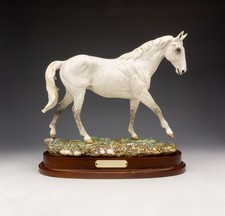 Royal Doulton - Desert Orchid