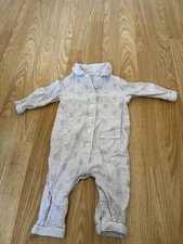 Baby Winnie the Pooh babygrow