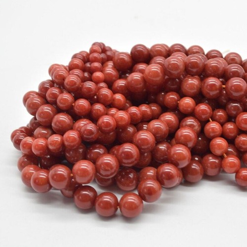 Jade round beads - -,
