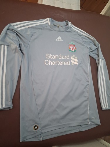 Liverpool 2010 goalkeeper away - 2010,