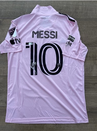 Lionel messi signed inter - signed,