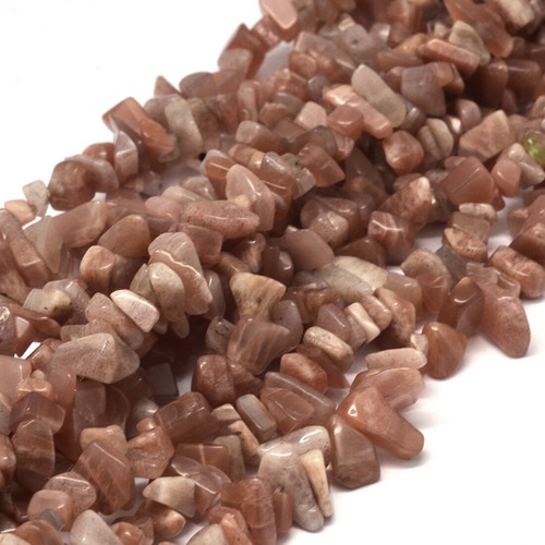 Sunstone gemstone bead chips - sunstone,