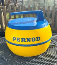 Retro 1970's Period Curling