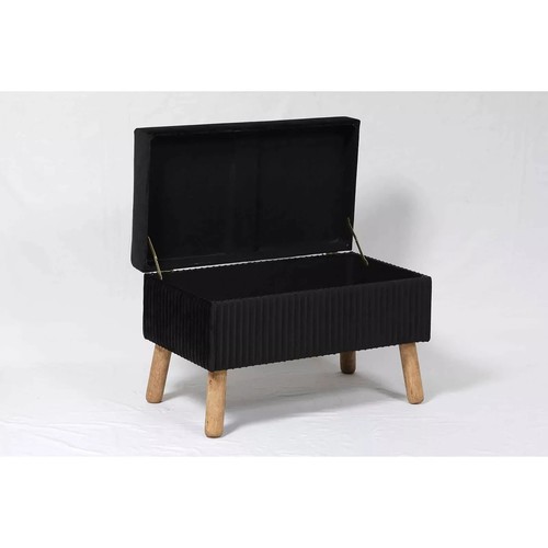 Bedroom seater crushed - bedroom, 2